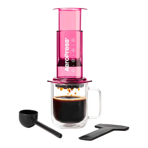 Caurspīdīgi rozā AeroPress