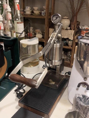 Aleman 2 manuālā espresso kafijas automāts | PID temperatūras kontrole un 58 mm profesionāla grupa